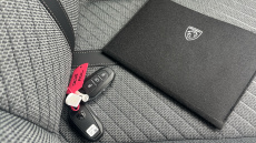 Peugeot 208 1.2 PureTech 100 Allure 5dr Petrol Hatchback